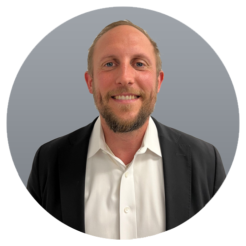 Portrait of David Kletz, VP & Portfolio Manager of Forstrong Global.